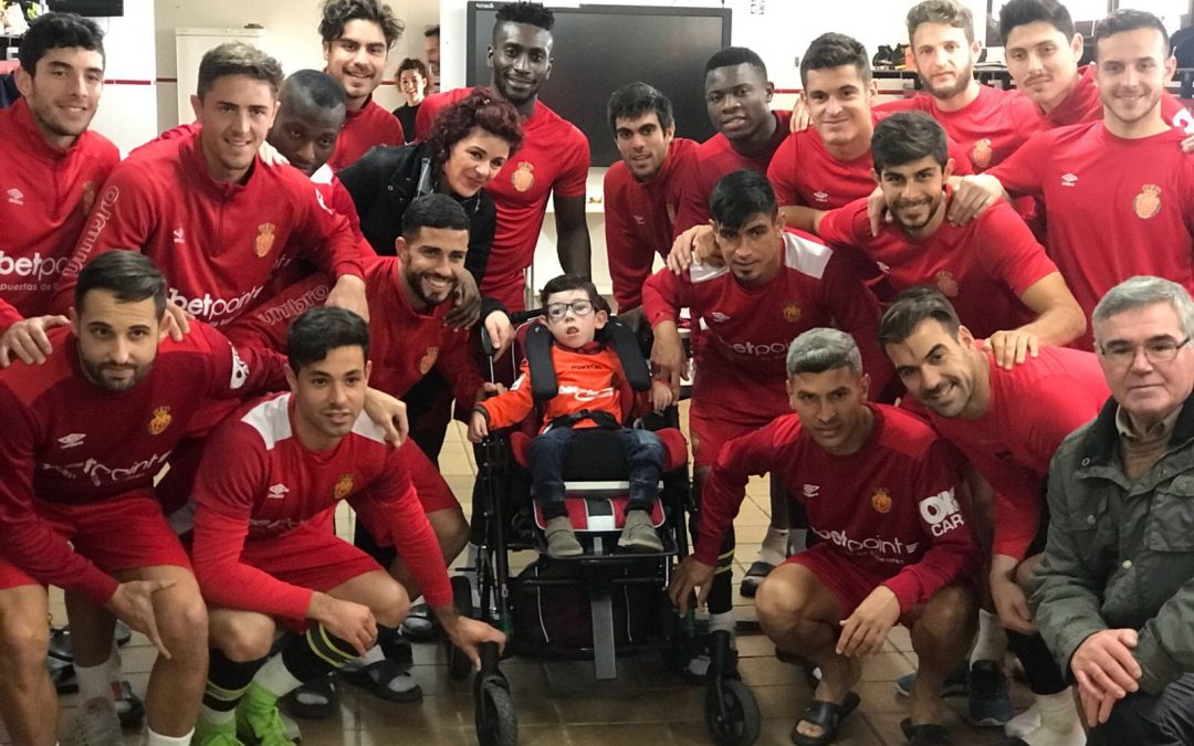La plantilla compleix el somni de Juan Rivas